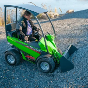 Bravo Rent Avant laader 225 Sakus Harjumaal Tallinnas kaevetööd, lume lükkamine, mulla vedu, maastikutööd, puurimistööd 3