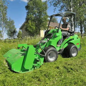 Bravo Rent Avant laadur 630 paralleeltõstesüsteemiga tõstetööd aukude kaevamine kaevetööd lume lükkamine haljastus tänavate harjamine 8
