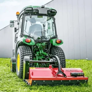 Bravo Rent Kommunaaltraktor John Deere 3039R 1