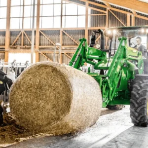 Bravo Rent Kommunaaltraktor John Deere 5100R 1