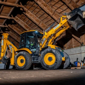 Bravo Rent laadur-ekskavaator JCB 4CX 4