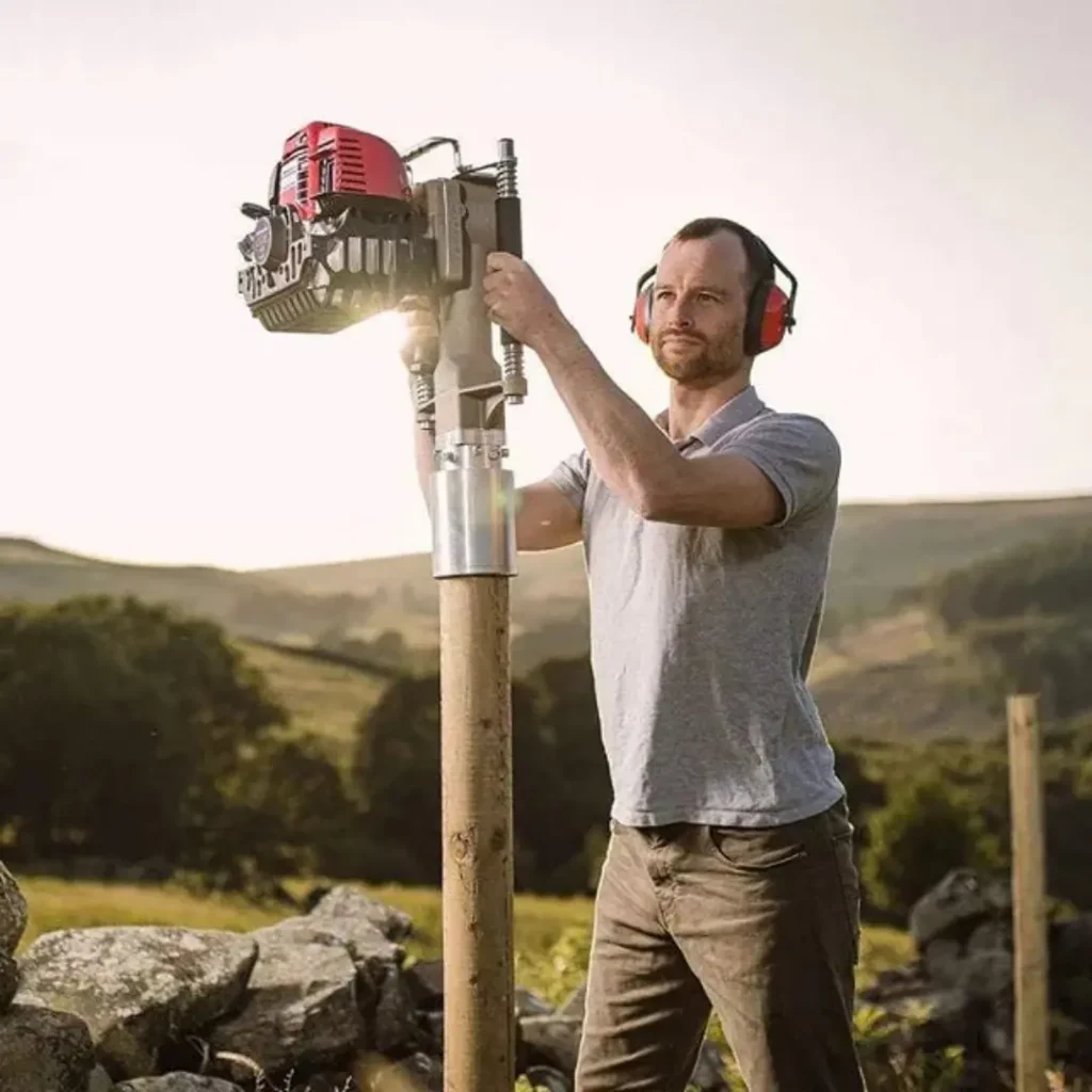 Bravo-Rent-vaiaramm-postirann-käsiramm-bensiinimootoriga-rent-2