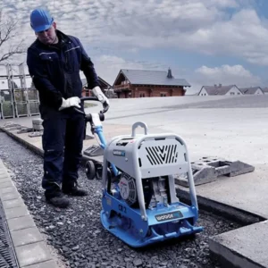bravorent-weber-pinnasetihendaja-tamper-plaatvibraator-rent-3